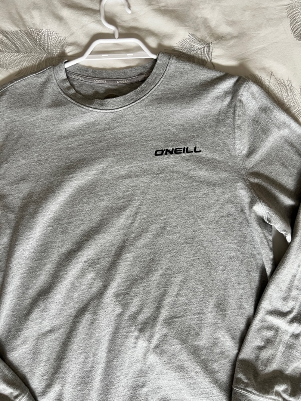 O'Neill Light Grey Long Sleeve Crewneck Shirt